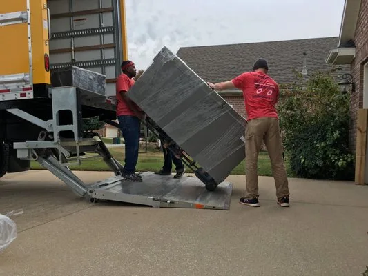 B2 Moving photo 5